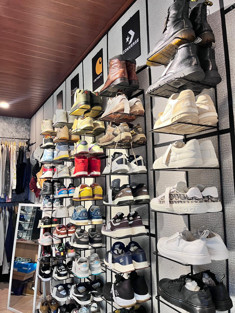 Galeri Koleksi ItsYourThriftt